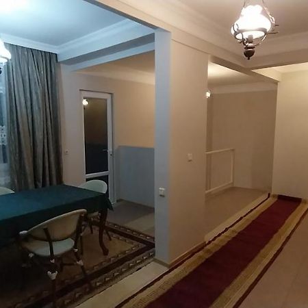 Отель Damashni Батуми Экстерьер фото